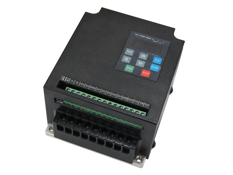 DFL500D通用变频器，小体变频器，变频调速器，变频器生产厂家